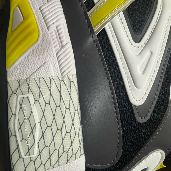 Adidas Men’s Response CL Originals Size 13 White Black Yellow main image 7